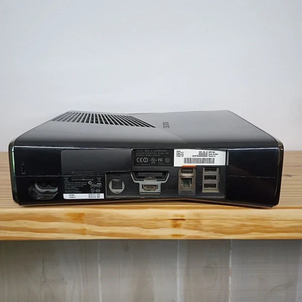 Microsoft Xbox 360 S 250GB Black Model 1439 Console Only Tested And Working